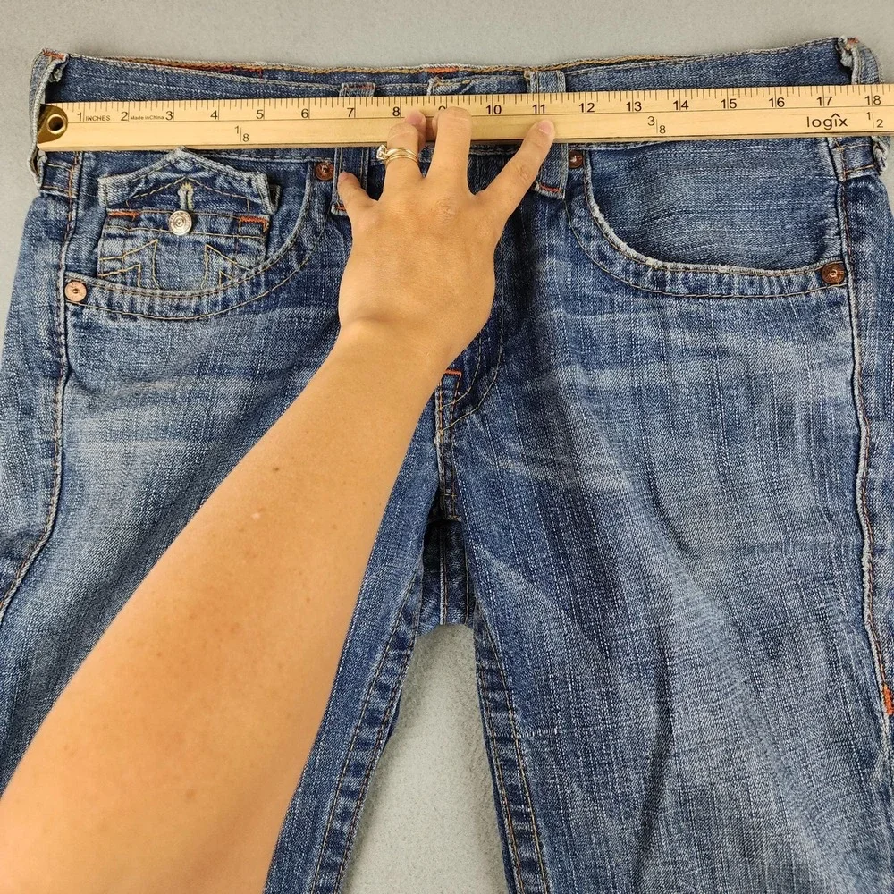 True Religion Joey Jeans Mens 34x29 Medium Wash Blue Bootcut USA Denim READ